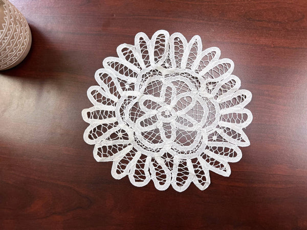 Coming Soon: Round Doilies (Pair)